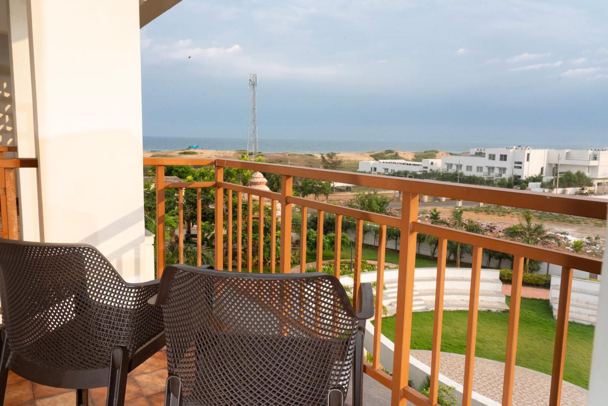 Palm Regal Resort Gopālpur المظهر الخارجي الصورة